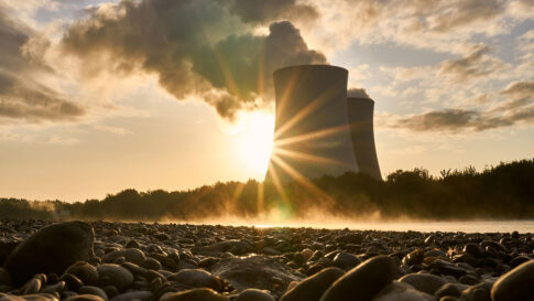 原発（原子力）関連銘柄まとめ｜本命株・次世代原発（小型原子炉）・再稼働で上がる株を解説